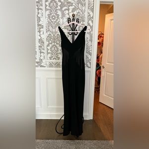 Jones New York Black Evening Gown, Size 6 NWT